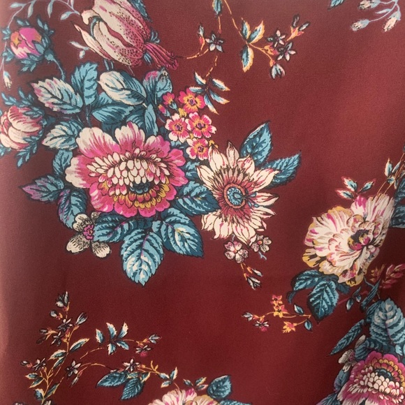 Top - Picture 2 of 6